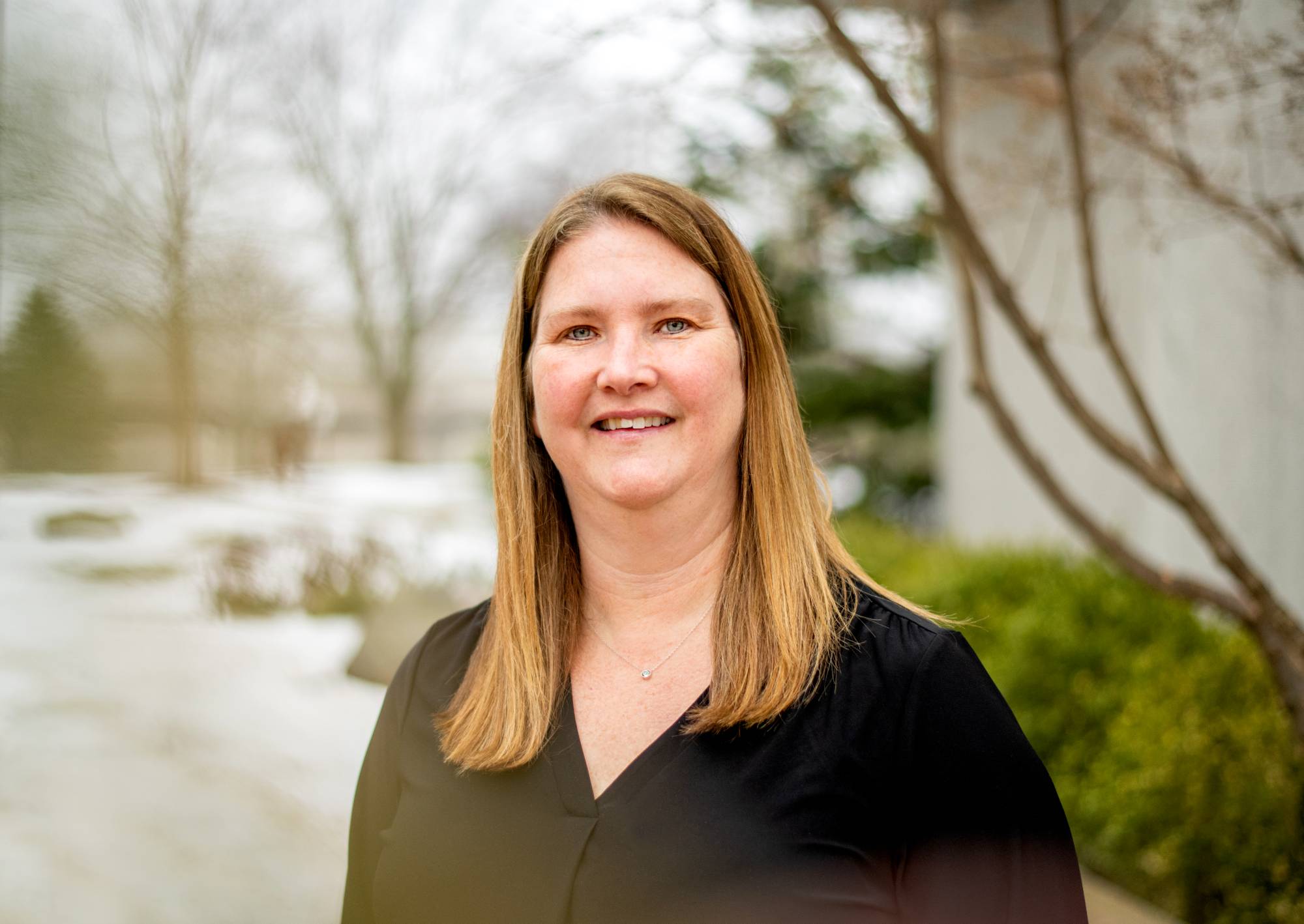 Headshot of Jayne Fraley-Burgett